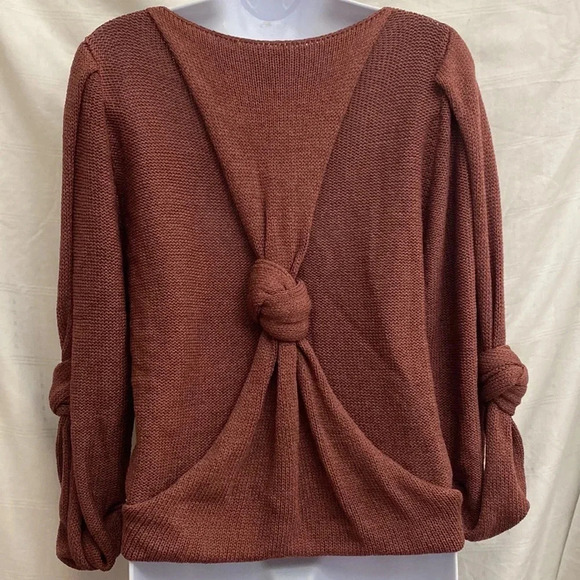 Vintage Boatneck Knit Sweater With Knot Details and Pocket- Mauve - Picture 5 of 8